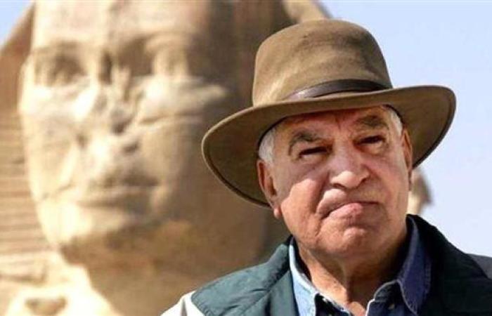 زاهي حواس: عالم آثار مصري يبهر العالم