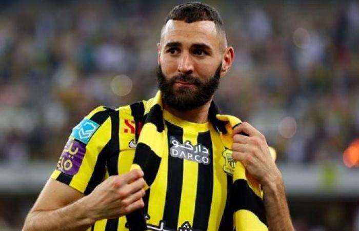 إصابة بنزيمة تربك استعدادات الاتحاد قبل مواجهة الفتح