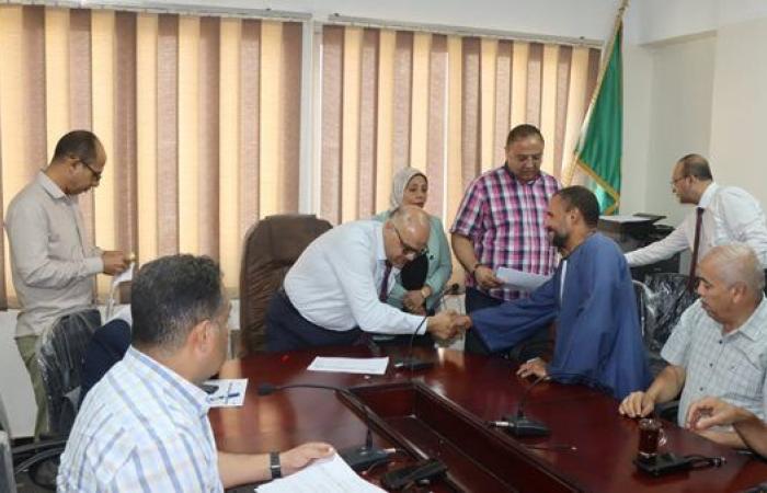 محافظ القليوبية يعقد اللقاء الجماهيري الأسبوعي للاستماع لمشاكل المواطنين