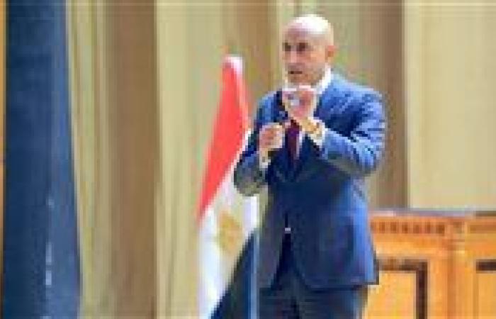 عاجل.. وزير التعليم: لا تجاوز لكثافة 50 طالبًا في الفصل ولا عجز في معلمي المواد الأساسية