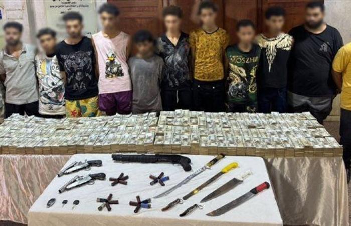 حبس 12 متهما في واقعة السطو على سيارة شركة ذهب وسرقة 11 مليون جنيه بمدينة نصر