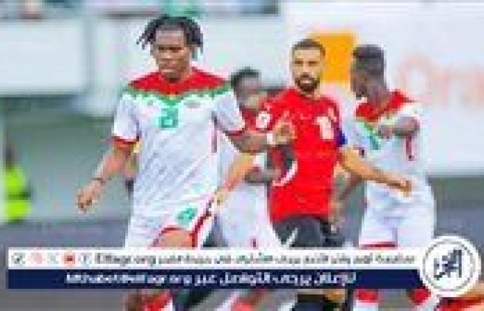 محمد صلاح يغادر إلى إنجلترا على طائرة خاصة من نادي ليفربول