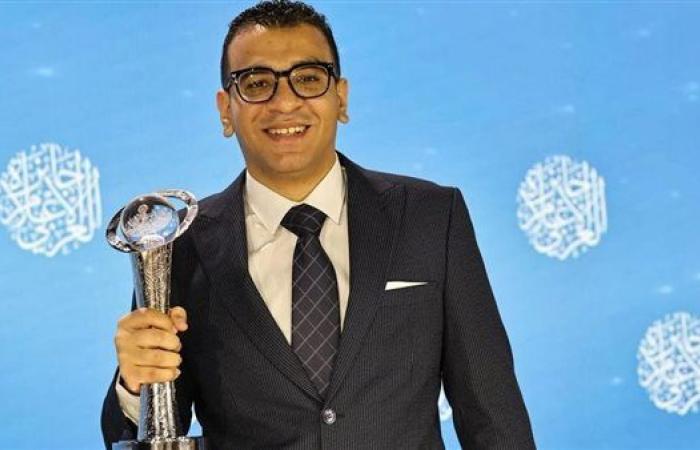 الزميلان السيد زيادة ومحمد سالمان يحصدان جائزة الصحافة المصرية في الفئة الاقتصادية