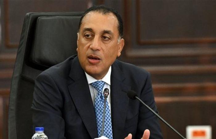 عاجل.. مدبولي: اكتشاف بئر جديدة في الصحراء الغربية بطاقة 50 مليون قدم مكعب من الغاز