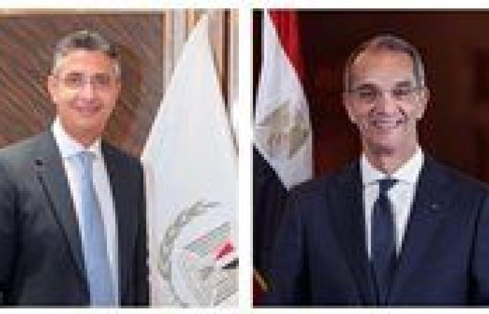 وزيرا الاتصالات والتموين يطلقان استمارة تحديث بيانات المواطنين بمحافظة بورسعيد