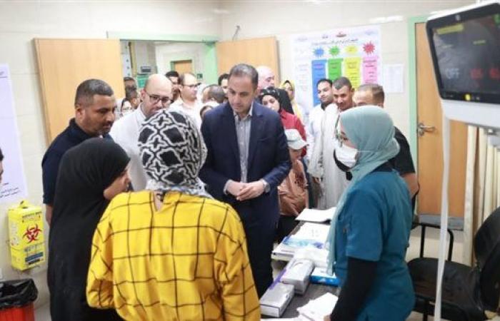 نائب وزير الصحة يتفقد المنشآت الصحية بمركز ملوي بالمنيا لتعزيز جودة الخدمات