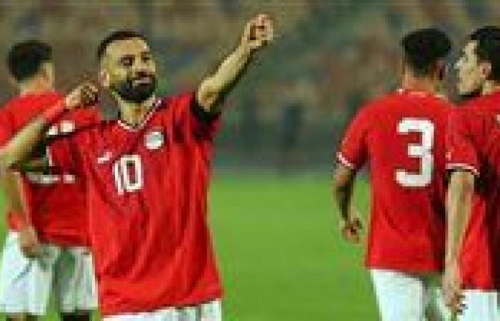 هدية غير متوقعة لـ محمد صلاح من أحد أعضاء الجهاز الفني لـ بوركينا فاسو