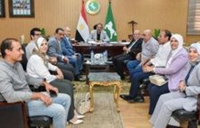 محافظ الشرقية يواصل لقاءاته الدورية بنواب البرلمان لإستعراض وحل مشاكل المواطنين