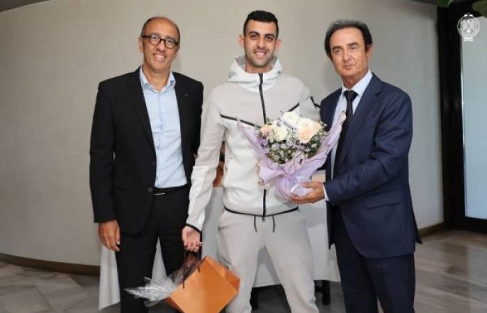 الرجاء يحتفي بلاعبيه المتوجين بالشان