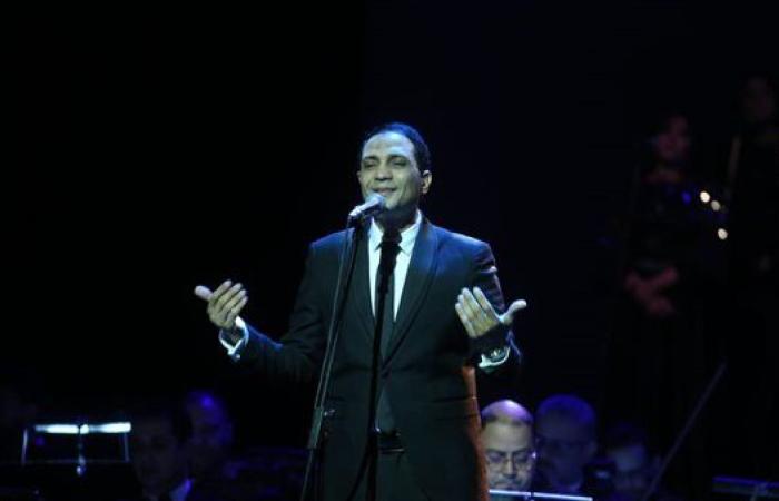 بالصور.. نويرة تبدأ موسمها الفنى بسهرة فى حب أم كلثوم وعبد الوهاب ونجوم الموسيقى العربية