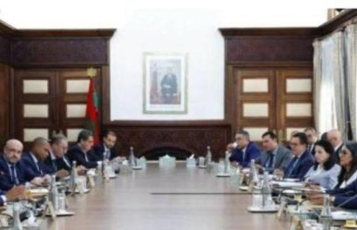 بين تصلب النقابات وشبح نفاذ الصناديق..الحكومة أمام المعادلة الصعبة لإصلاح التقاعد