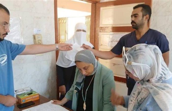 وكيل وزارة الصحة تتابع انتظام العمل بوحدتي أبو جريش وأبو صوير البلد