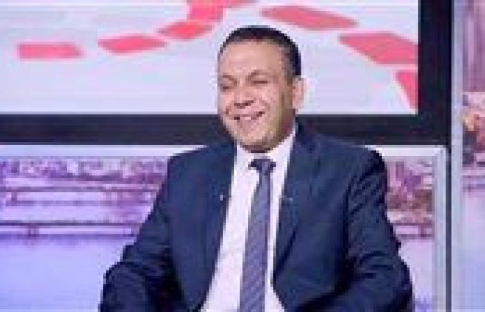 «تزييف المحتوى».. خبير تربوي يكشف النتائج المترتبة على أزمة كتب المدارس التجريبية