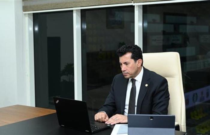 وزير الشباب يعقد اجتماعًا لمتابعة التحضيرات لاستضافة مصر لبطولة العالم لكرة اليد