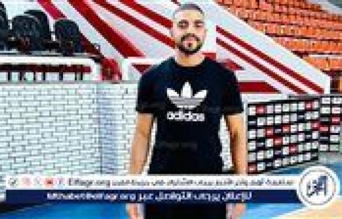 أنس صالح معدًا بدنيًا لطائرة الزمالك