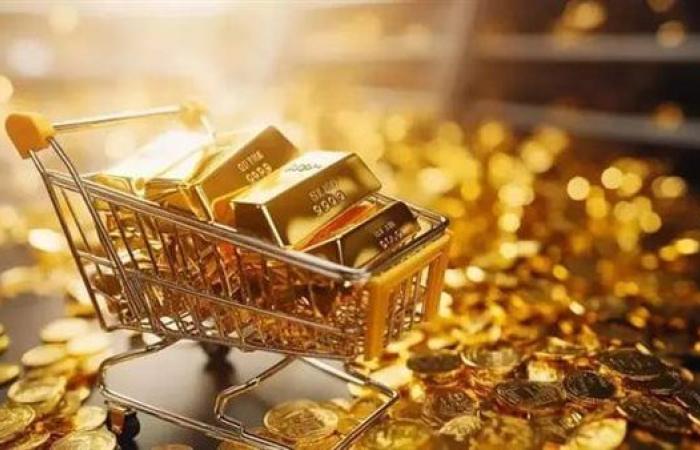 عاجل.. سعر الذهب عيار 21 يكسر حاجز 4900 جنيهًا في مصر