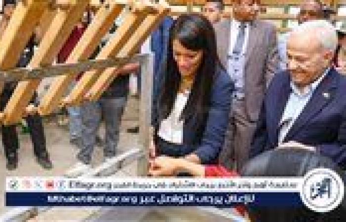 المشاط تتفقد مشروع تربية دودة القز بمزرعة النداء في قنا