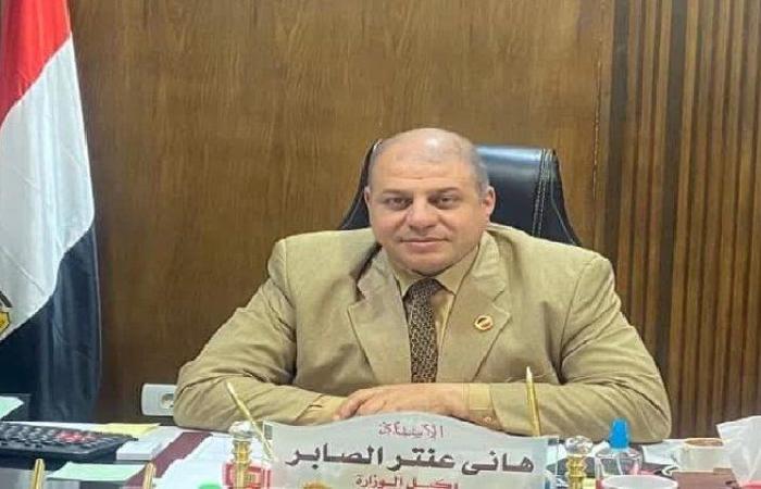 اعتماد حركة تنقلات لمديري ووكلاء الإدارات التعليمية بقنا