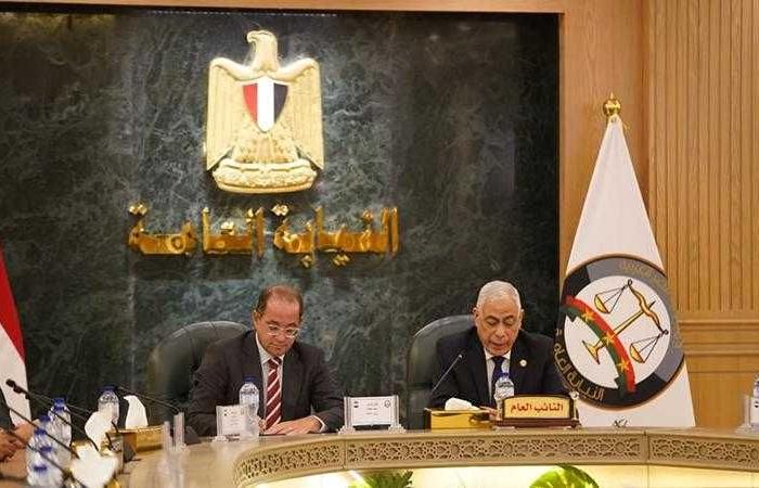 النائب العام يستقبل «كجوك» في إطار تعزيز الشراكة المؤسسية بين النيابة العامة و«المالية»