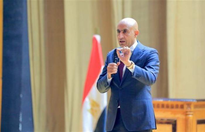 وزير التربية والتعليم: مواصلة تفعيل مجموعات التقوية المدرسية