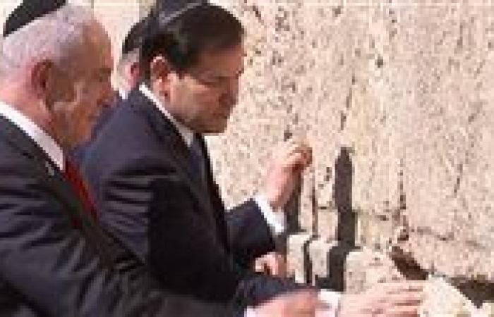 وزير الخارجية الأمريكي يتعهد بتقدم "دعما ثابتا" لإسرائيل لتحقيق أهدافها في غزة