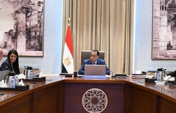 رئيس الوزراء يتابع مستجدات جهود فض التشابكات المالية بين الدولة وبنك الاستثمار القومي