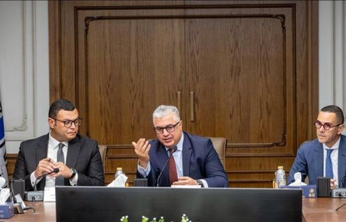 بإيرادات 11.6 مليار جنيه.. اقتصادية قناة السويس تعتمد الحساب الختامي لعام 2024-2025