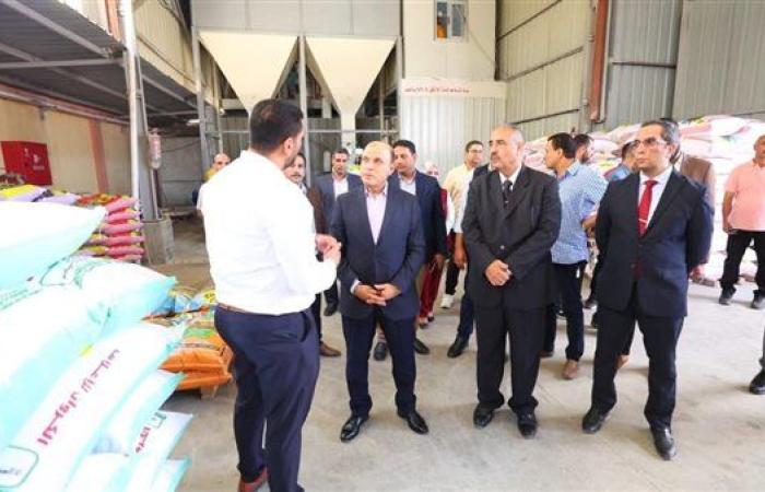 محافظ كفرالشيخ يتفقد مصنع الكروان للأعلاف بالمنطقة الصناعية بمطوبس