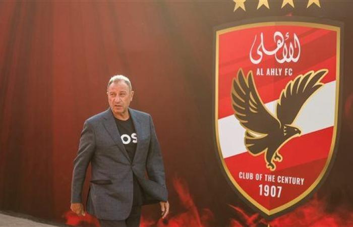 الخطيب يصل مقر الأهلي ويحضر مران الفريق استعدادًا لمواجهة سيراميكا