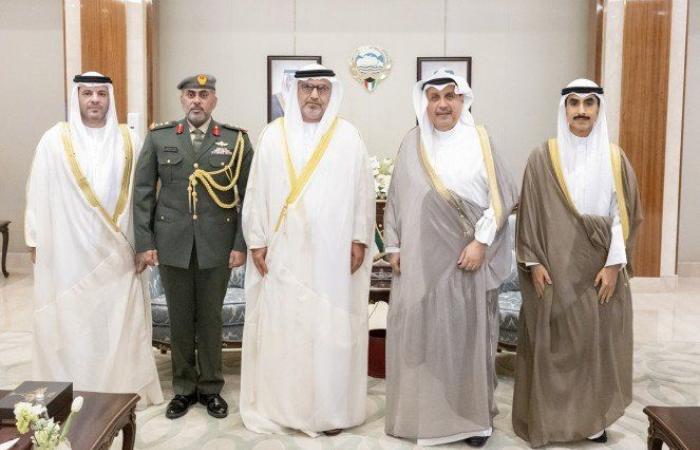 الكويت.. وزير شؤون الديوان الأميري ورئيس ديوان ولي العهد يستقبلان سفير الإمارات لدى البلاد
