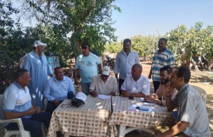 رئيس استصلاح الأراضي يتفقد جمعيات ومزارع قرى الاستصلاح بالنوبارية