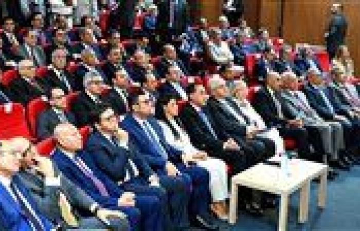 رئيس الوزراء يشهد تدشين الأكاديمية الدولية للعمارة والعمران
