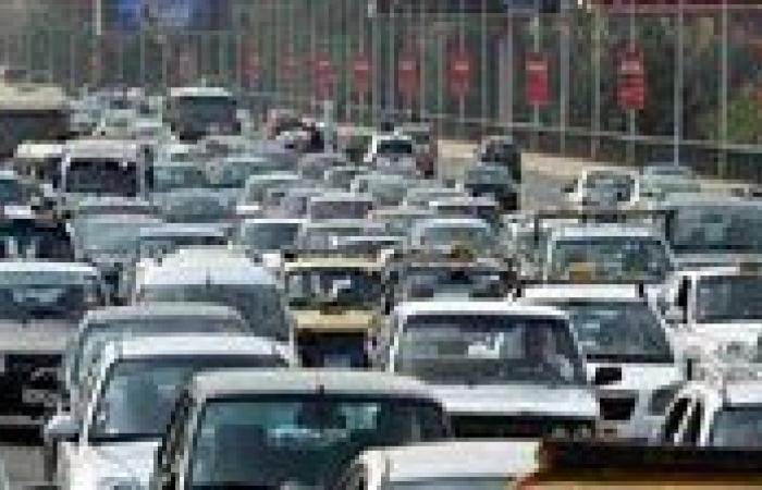 بسبب حادث مروري.. توقف حركة المرور أعلى كوبري 6 أكتوبر