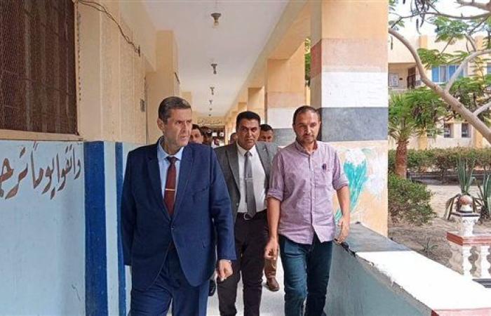 وكيل تعليم شمال سيناء يتفقد مدارس المحافظة استعدادًا للعام الدراسي الجديد