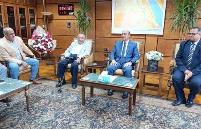 نقيب المهندسين يلتقي رئيس جامعة أسيوط لتعزيز التعاون المشترك