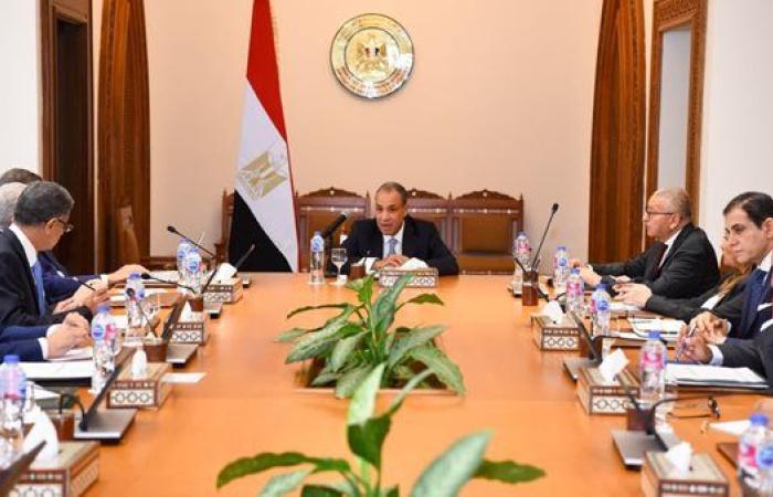 وزير الخارجية يُتابع التحضيرات الجارية للنسخة ...