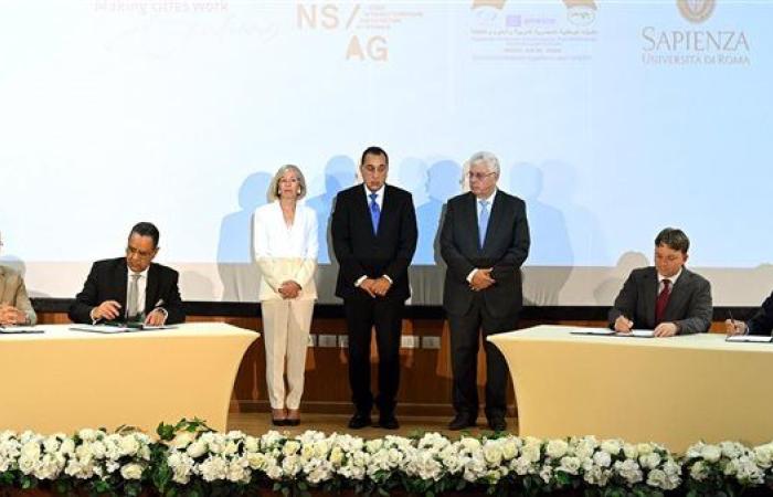 مدبولي: الأكاديمية الدولية للعمارة والعمران منصة جديدة للتعاون الأكاديمي والبحثي الدولي