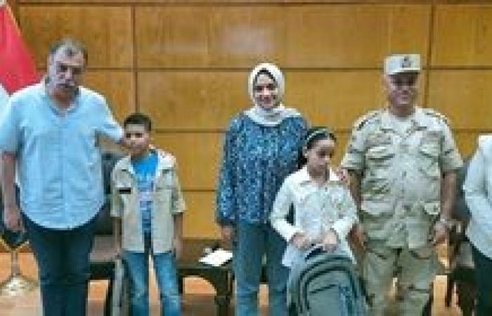 نائبة محافظ القليوبية توزيع 200 شنطة مدرسية على الأسر الأولى بالرعاية