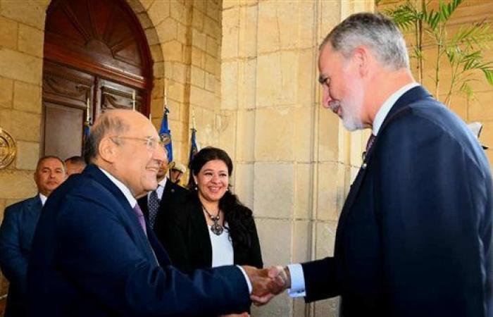 رئيس مجلس الشيوخ يستقبل ملك إسبانيا