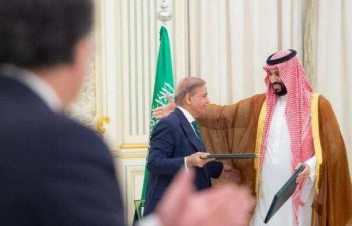 السعودية وباكستان توقعان اتفاقية للدفاع الاستراتيجي المشترك