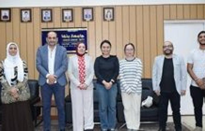 نائب رئيس جامعة بنها تستقبل خبراء صينين للتدريس بقسم اللغة الصينية بكلية الآداب