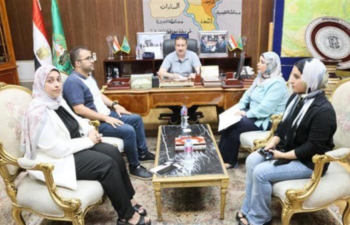 محافظ المنوفية يناقش موقف تطوير المناطق غير المخططة ومشروعات الخطة الاستثمارية
