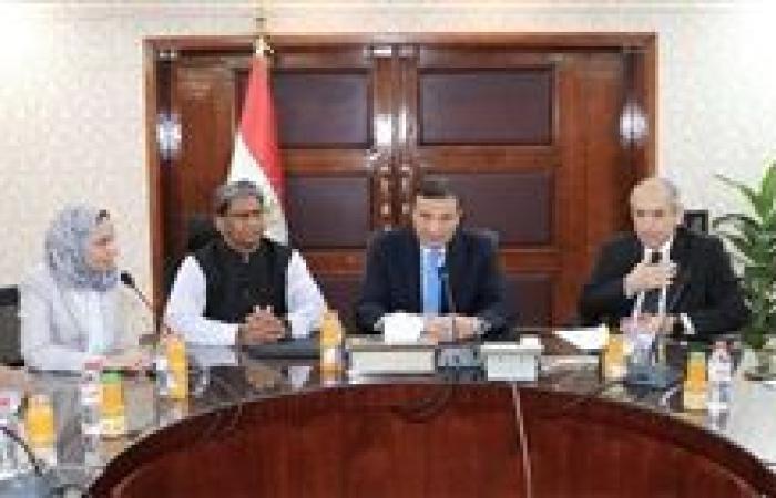 وزير الزراعة يبحث مع وفد هندي رفيع المستوى تعزيز التعاون الزراعي والفرص الاستثمارية المشتركة