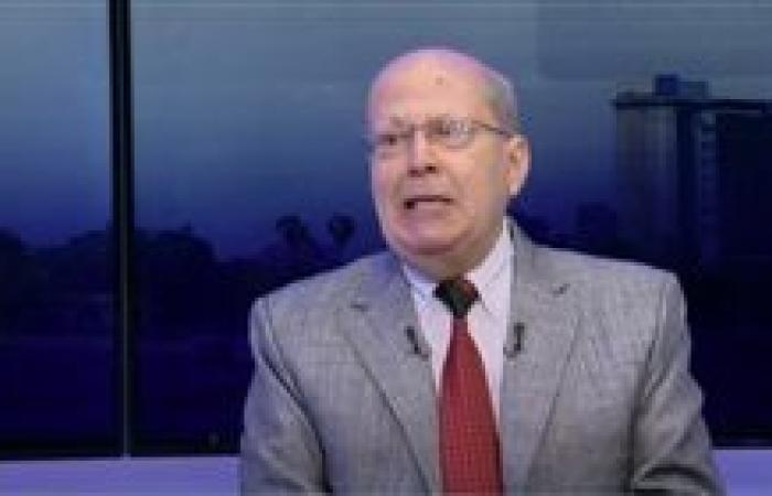 عبدالحليم قنديل: لا قانون دولي أمام أمريكا وإسرائيل.. والتاريخ لا يعترف إلا بمن يواجه الدم بالدم