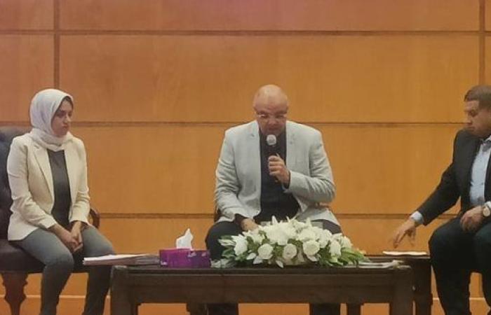 محافظ القليوبية: برنامج زمني لإنهاء أعمال بدائل الإيجار القديم