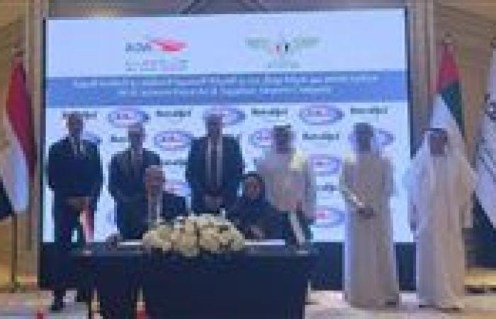 عاجل| مصر توقع اتفاقية مع شركة إماراتية لتشغيل مطار العاصمة الإدارية