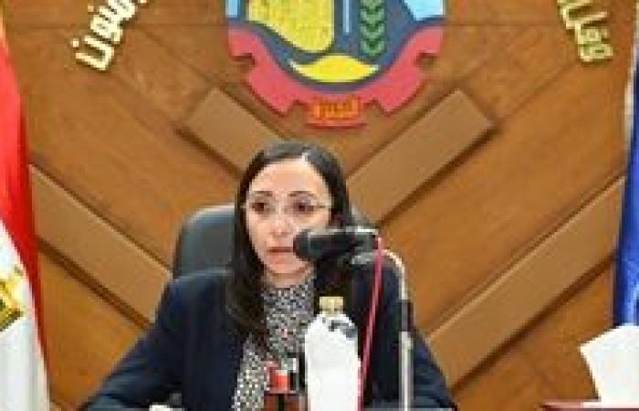محافظة البحيرة تخلّد ذكرى شهدائها المجلس التنفيذي يوافق على إطلاق أسماء اثنين من الشهداء على مدرسة ووحدة صحية بمركزى كوم حمادة وشبراخيت