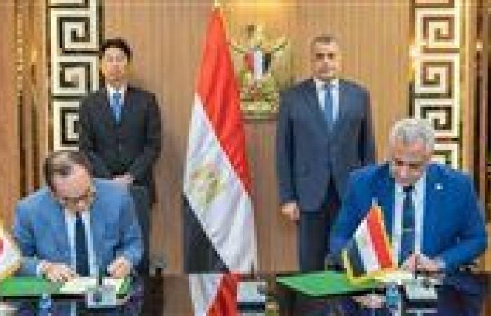 وزير الدولة للإنتاج الحربى يشهد مراسم توقيع مذكرة تفاهم مع شركة ميزوها اليابانية لتصنيع محطات توليد المياه من الهواء