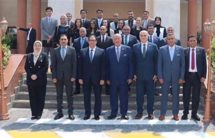 شراكة أكاديمية ووطنية في ختام تدريب صيفي مميز لطلاب اقتصاد وعلوم سياسية القاهرة