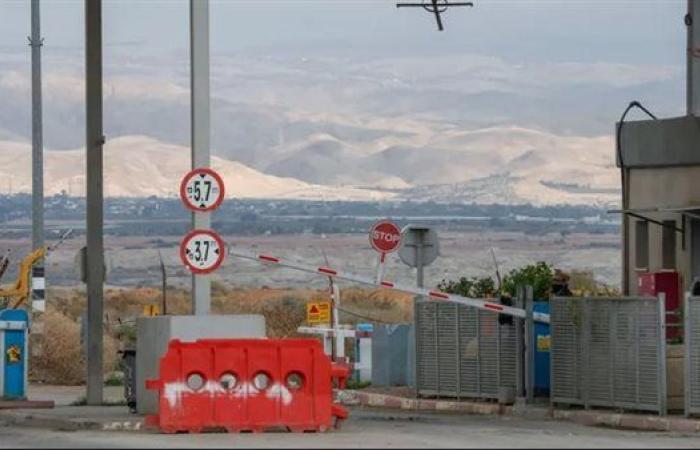الأمن العام الأردني: إغلاق جسر الملك حسين من ...